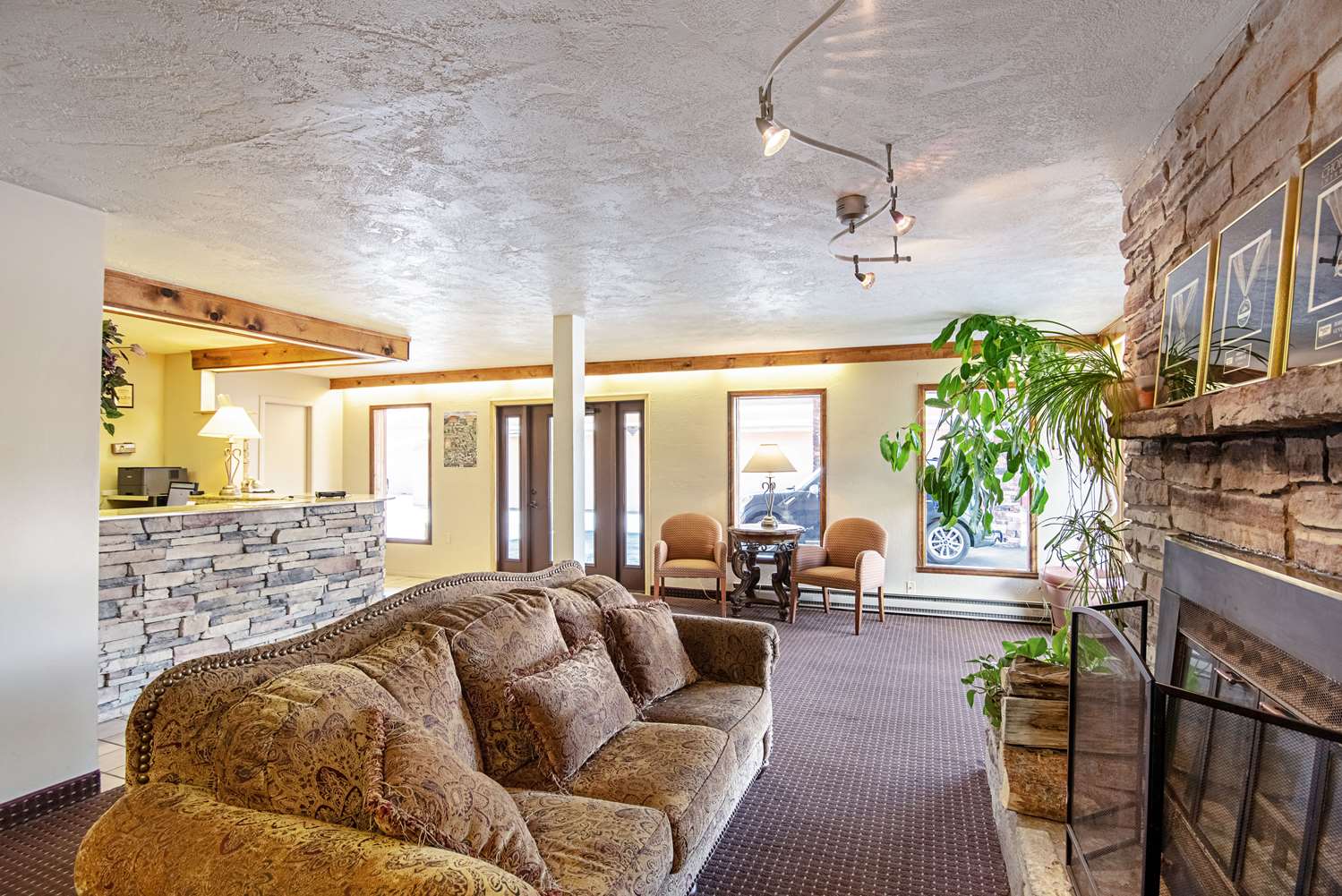 Rodeway Inn Gunnison - Crested Butte 20/29