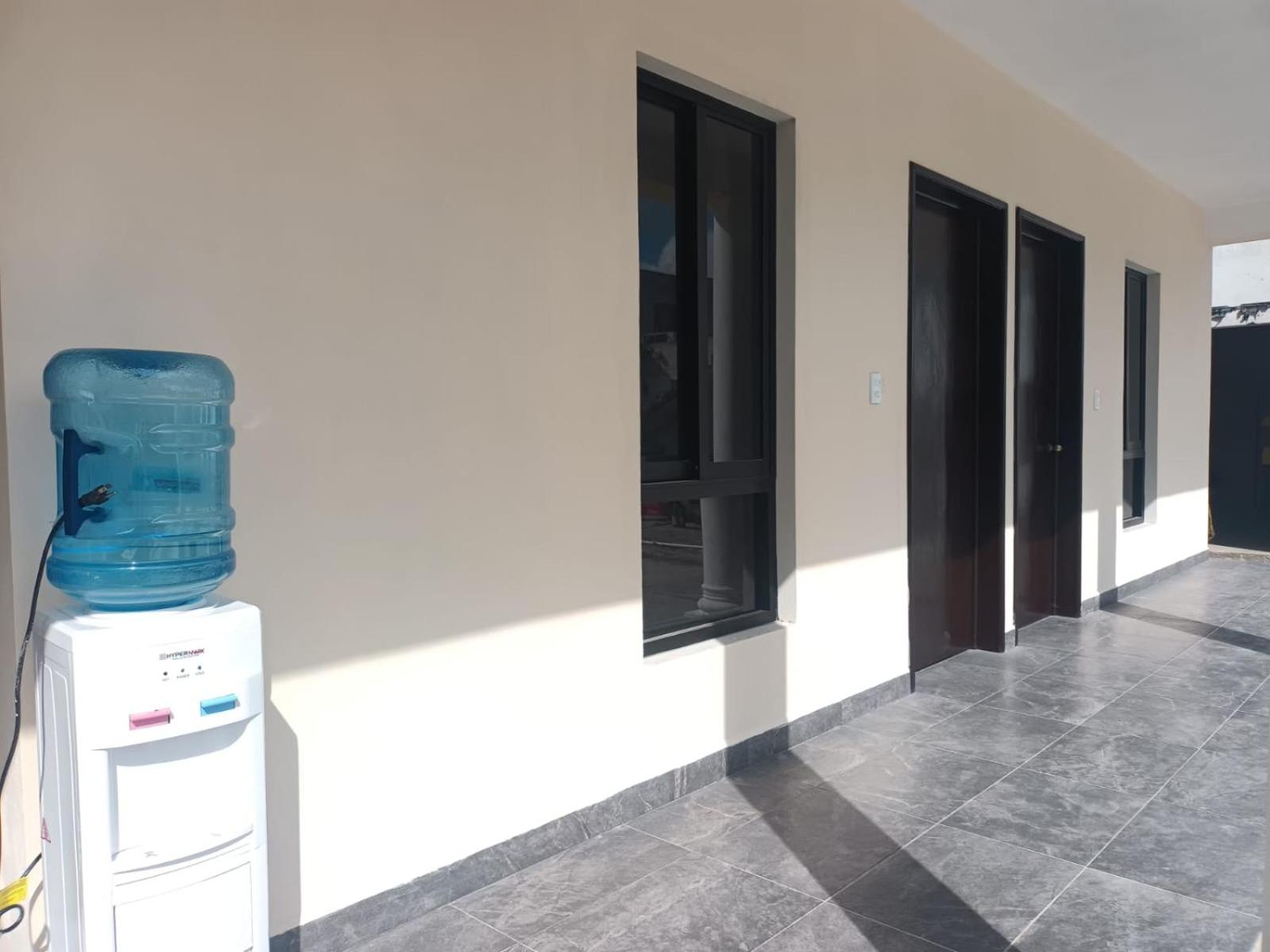 Hostal 230 5/38