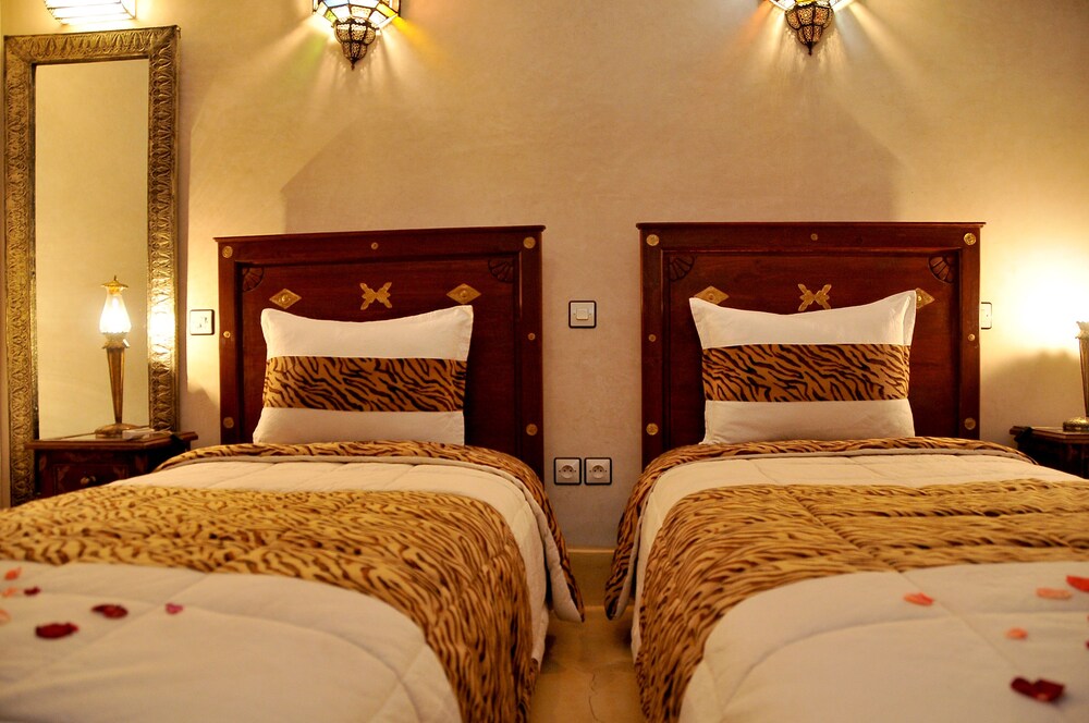 Riad Lila 6/26
