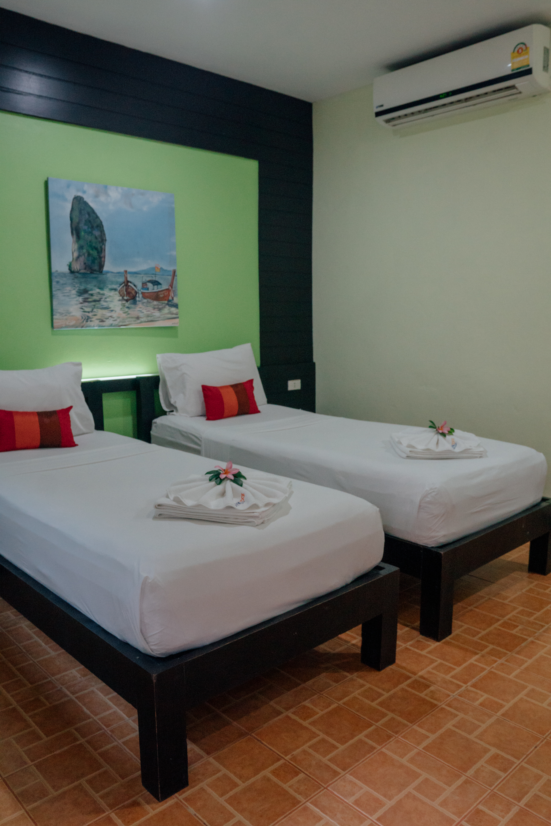 Ark Bar Beach Resort 47/64
