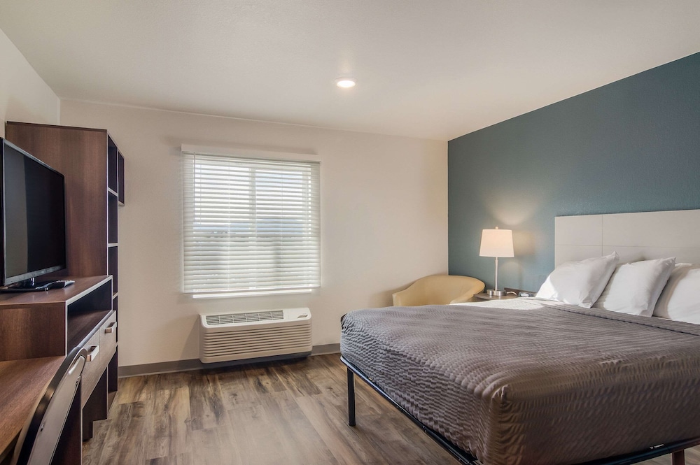 WoodSpring Suites Broomfield - Westminster 25/63