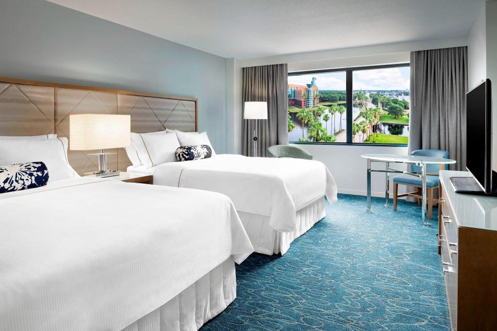 Resort, Guest Room, Traditional, 2 Queen Beds, Resort View