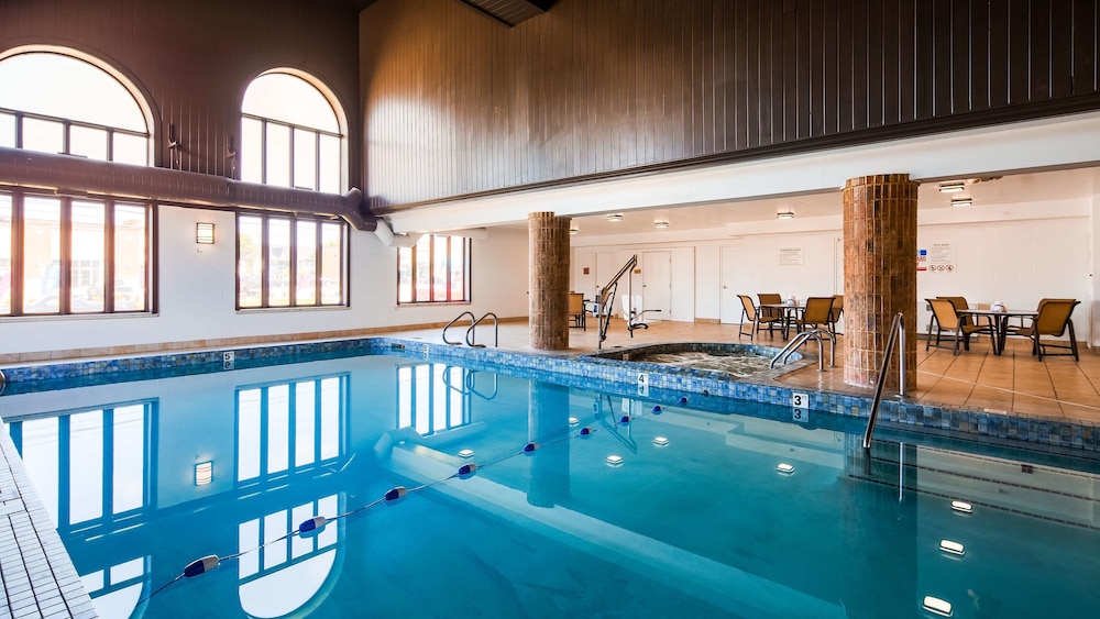 Best Western Gaylord 4/36