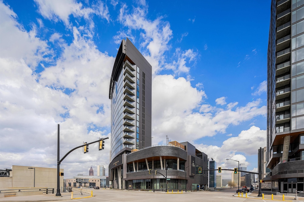 Hotel Phoenix Centennial Yards 42/45