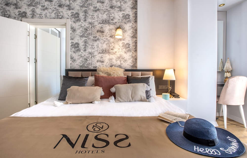 Niss Lara Hotel 16/66