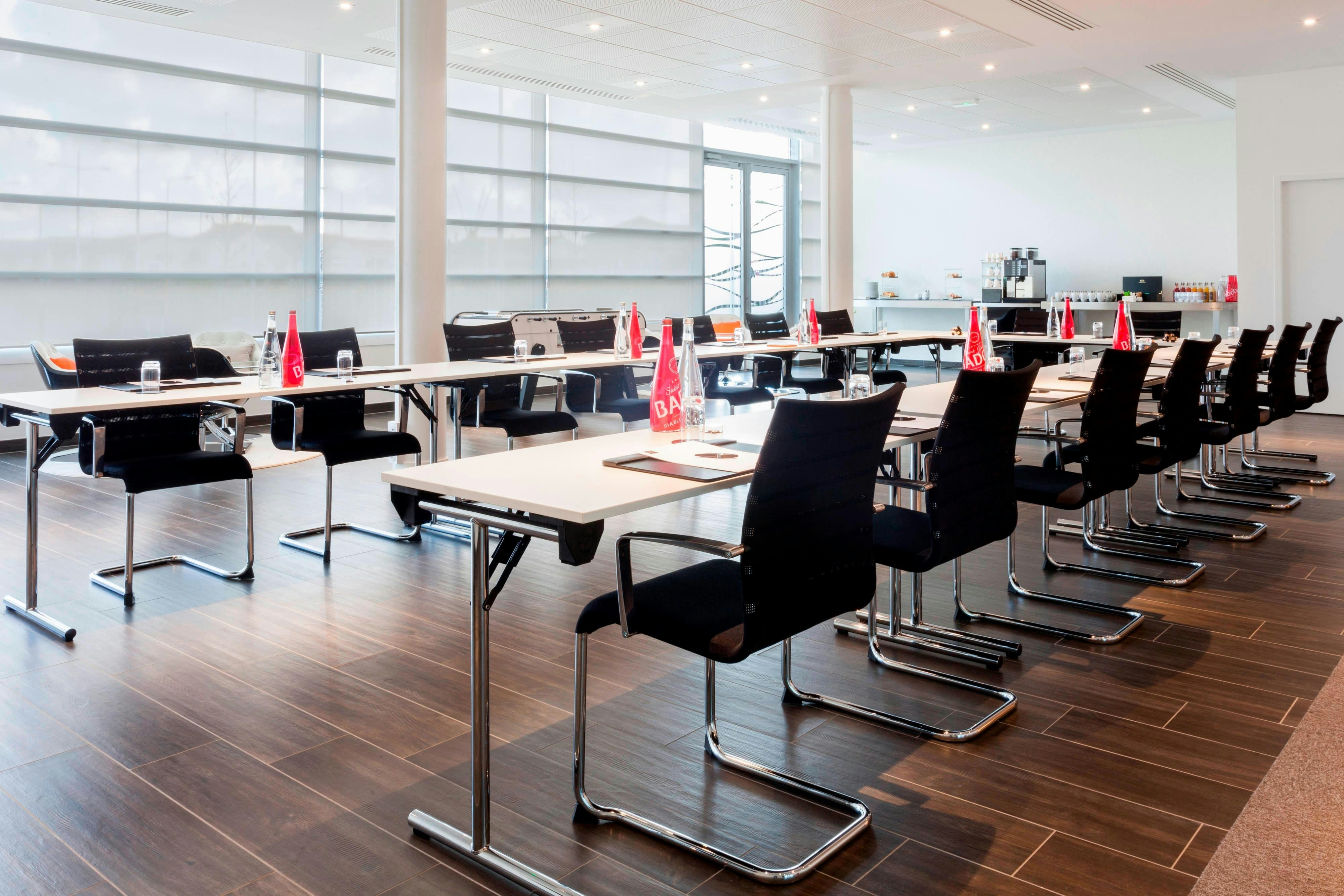 Ac Hotel Paris Le Bourget Airport 43/50