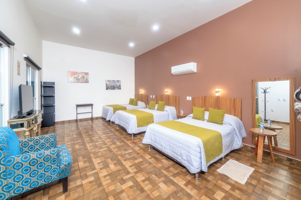 Hotel Boutique Las Campanas 12/41