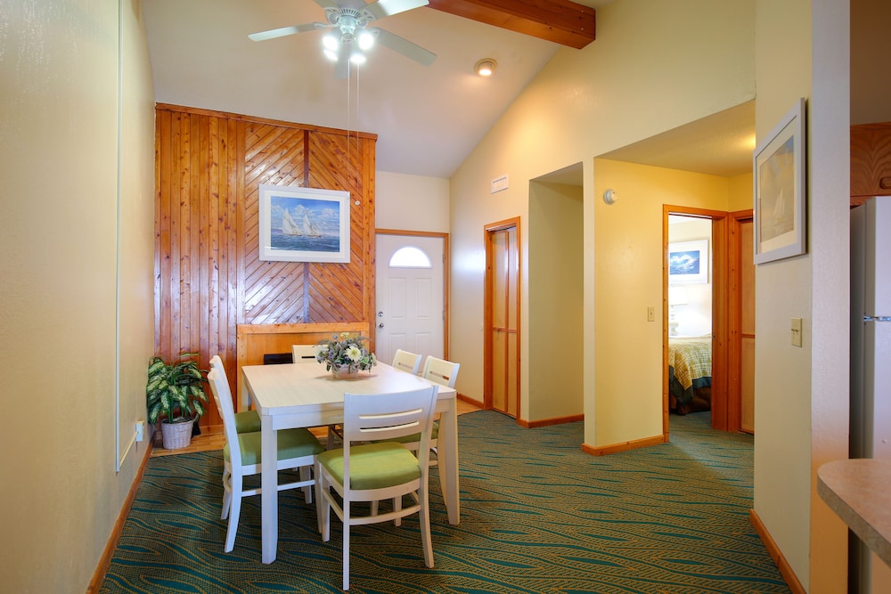 Ocean Pines Resort 53/73