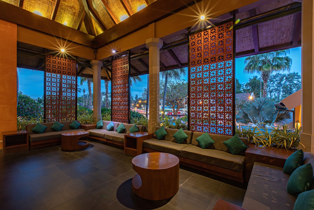 Rawai Palm Beach Resort 42/63