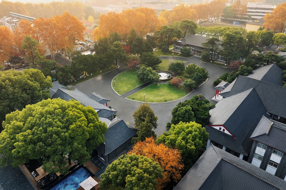 UrCove By Hyatt Nanjing Zhongshanling Resort 32/38