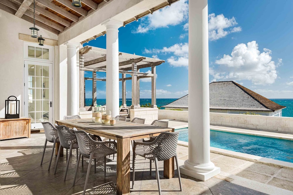 Ambergris Cay 22/48