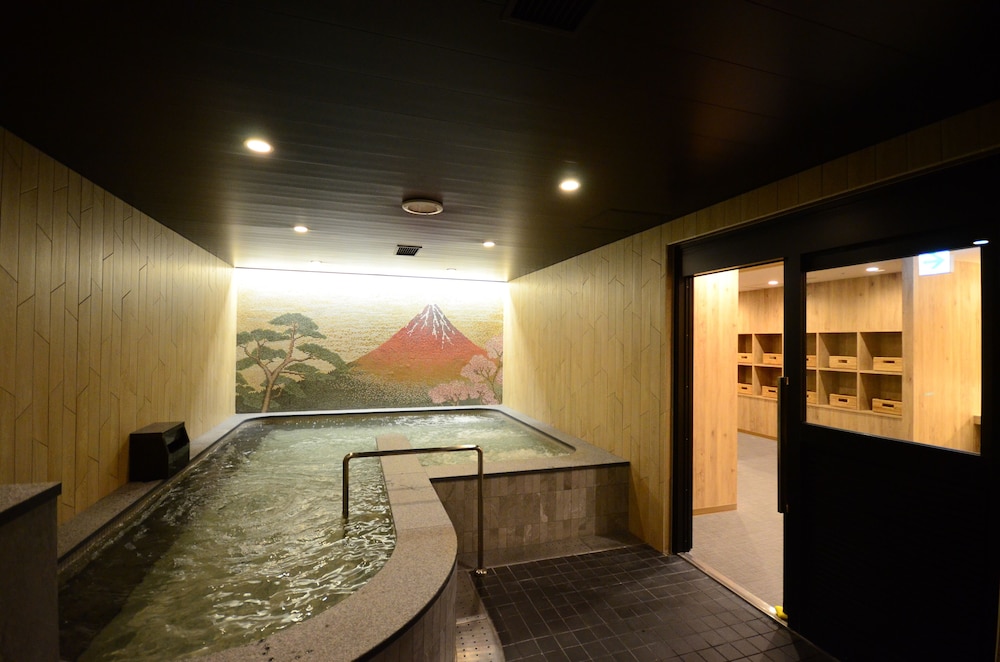 First Cabin Midousuji Namba Gender Specific 26/46