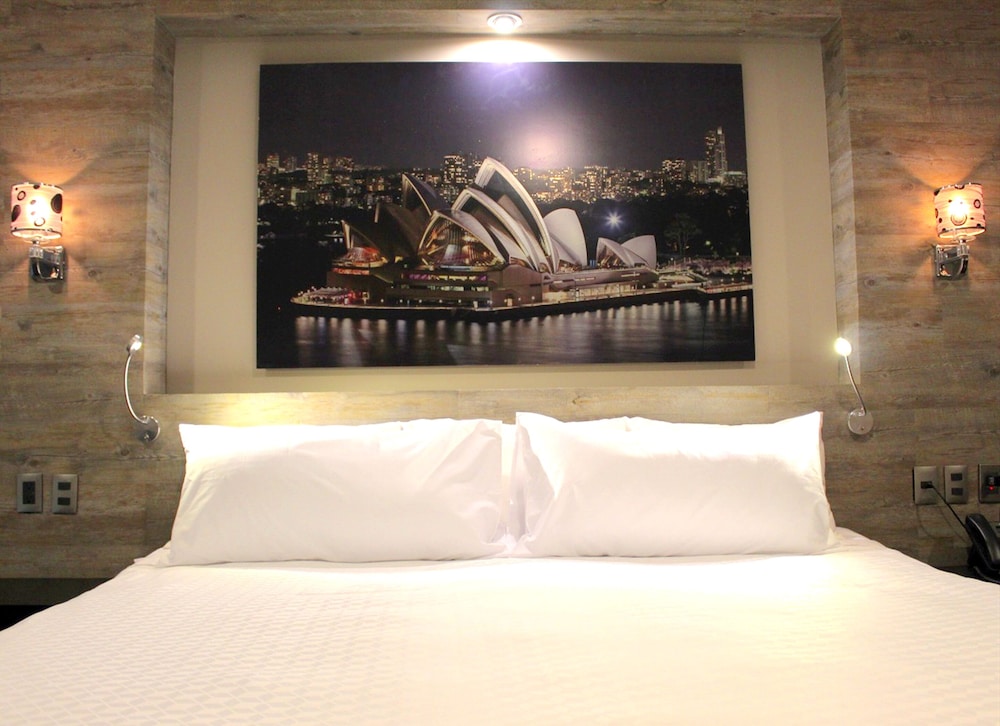 Elite 47 Hotel And Suites Ex Pia Suites 45/51