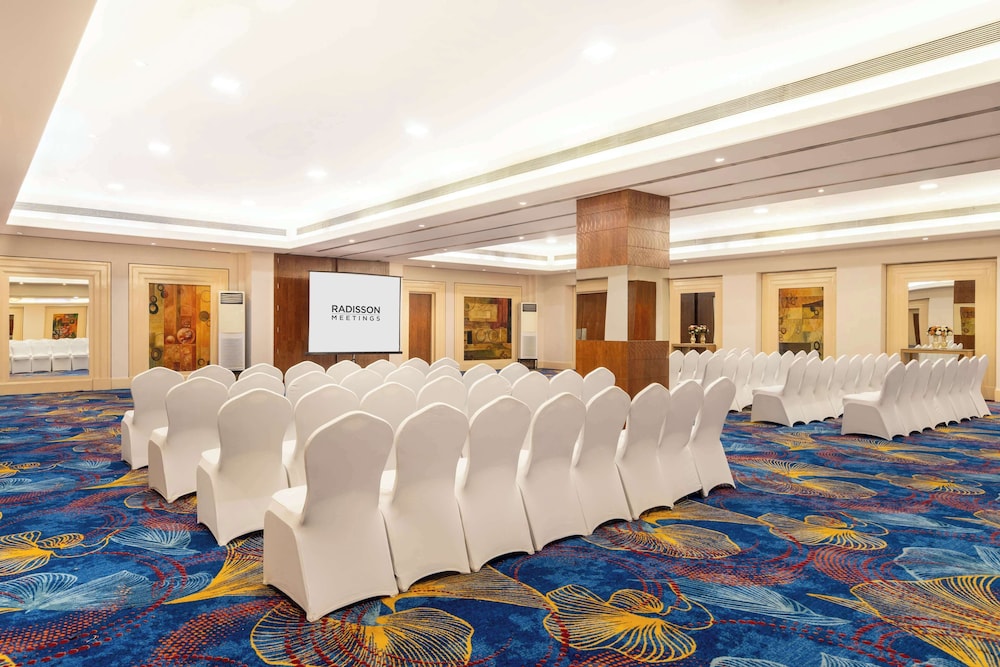 Park Plaza Faridabad. 22/64
