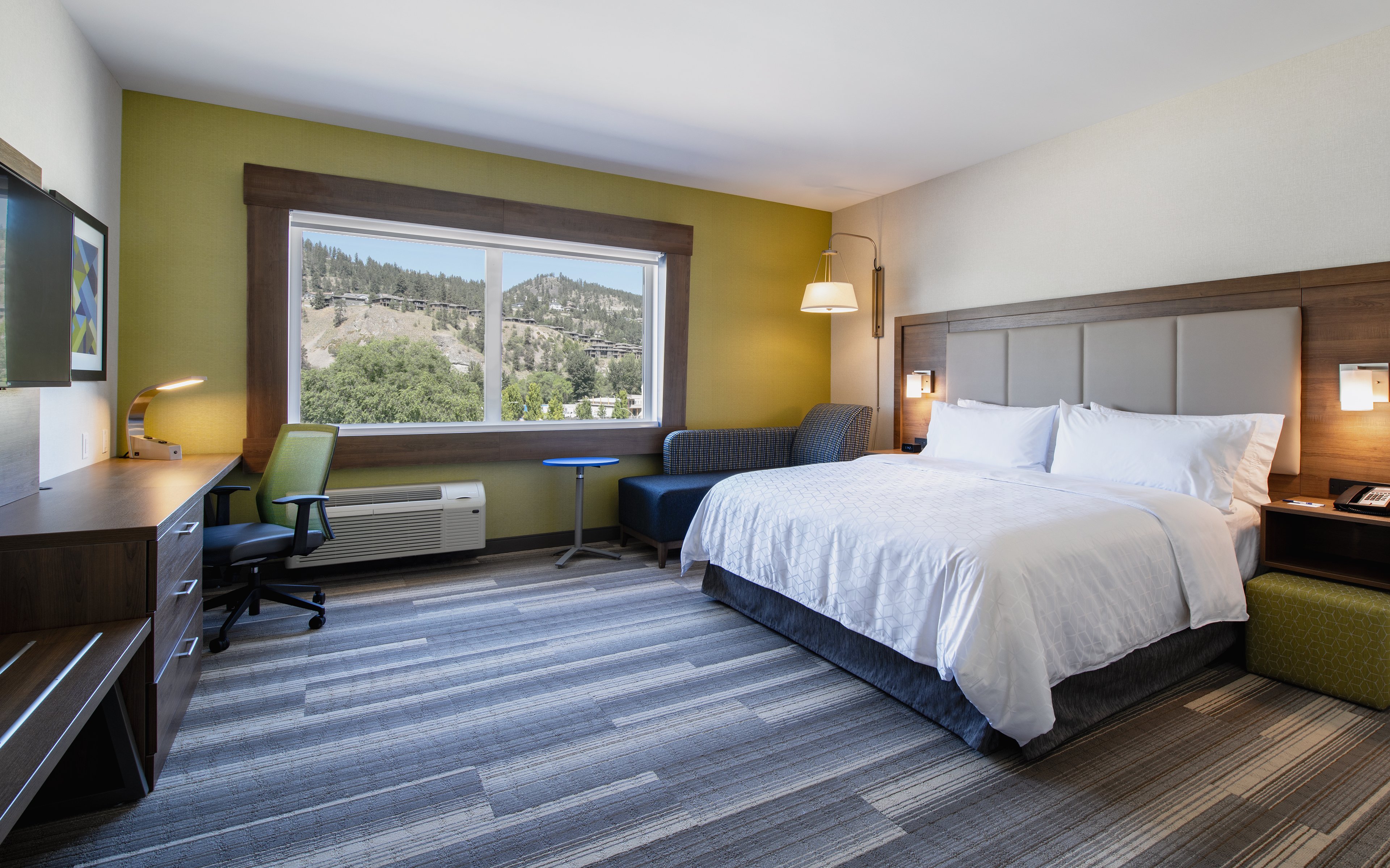 Holiday Inn Express And Suites Kelowna East 14/68