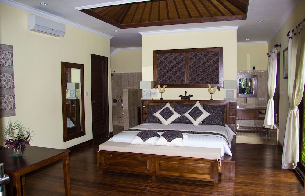 SANCTUARY, VILLA, PRIVATE POOL