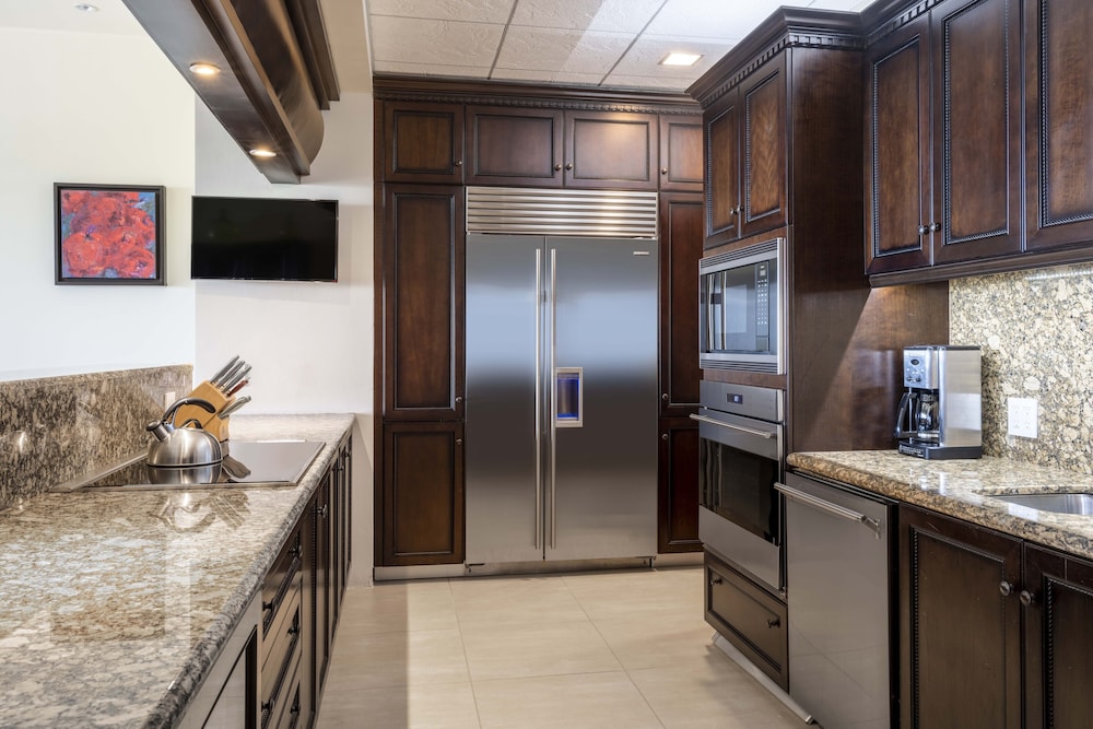 1 Bedroom, Signature, Suite, Single Bed, Beach Front
