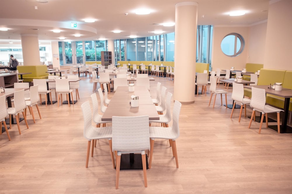 Tulip Inn Hotel Muenchen Messe 30/42