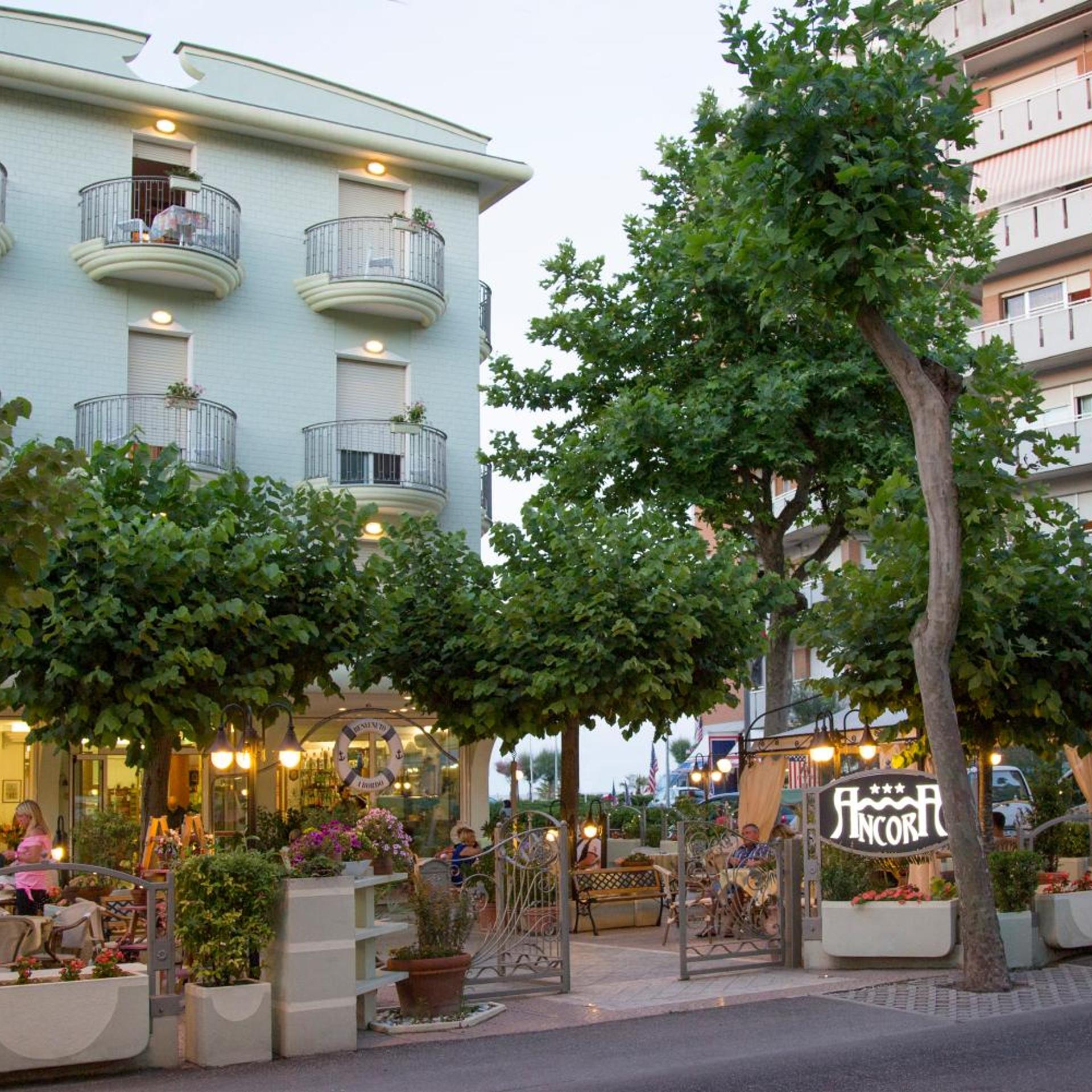 Hotel Ancora 5/40