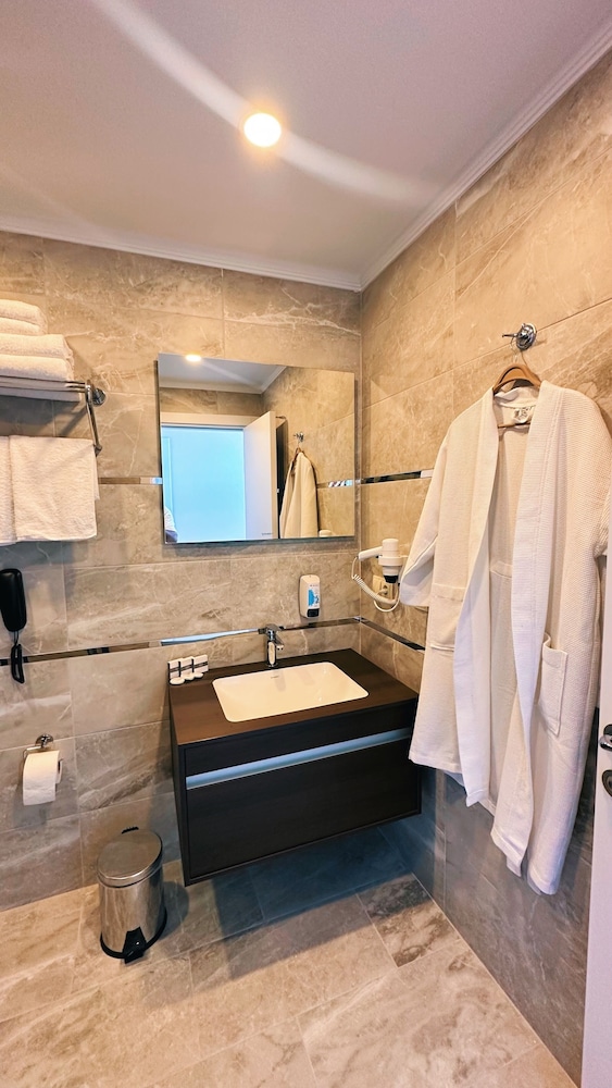 Biliris hotel 31/31