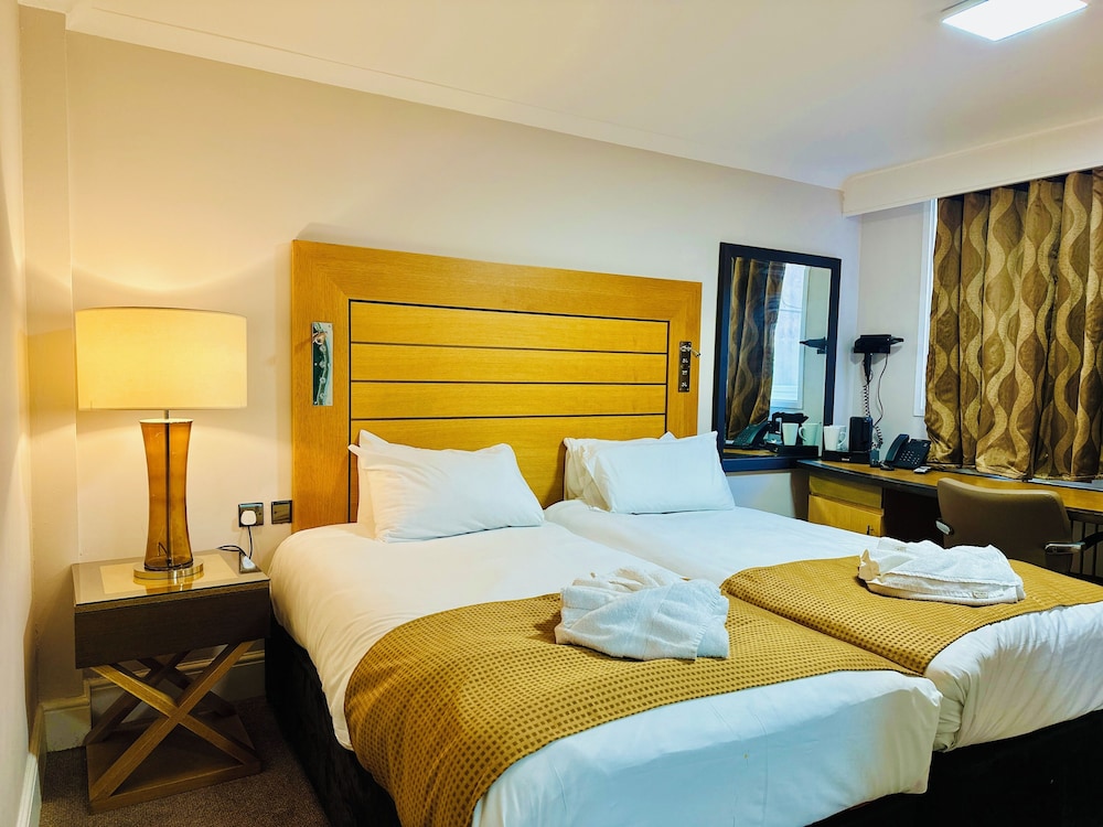 OYO Crown Hotel Stone 17/50