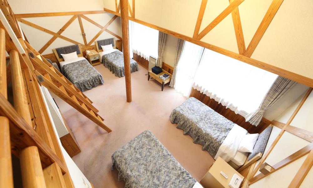 Islandpark Hotel 8/18
