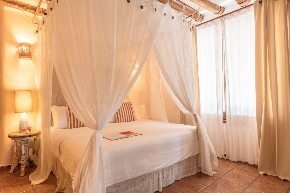 Master, Suite, King Bed