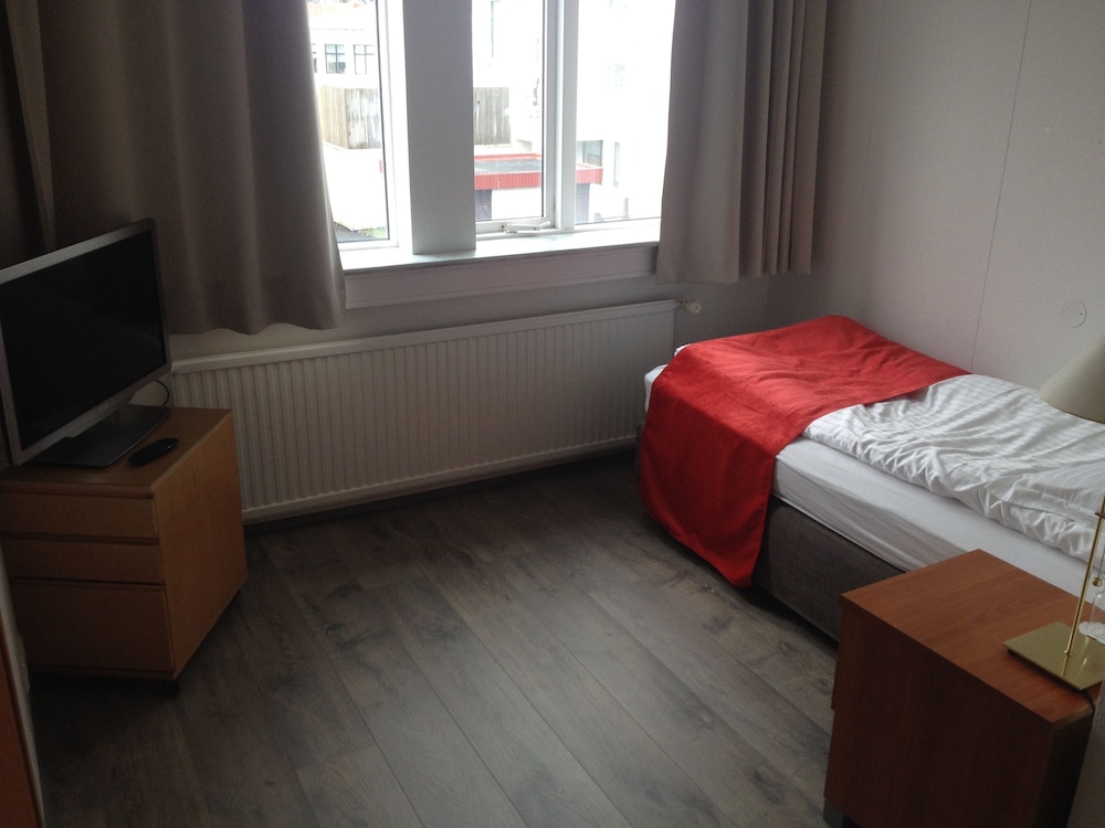 Hotel Vestmannaeyjar 18/65