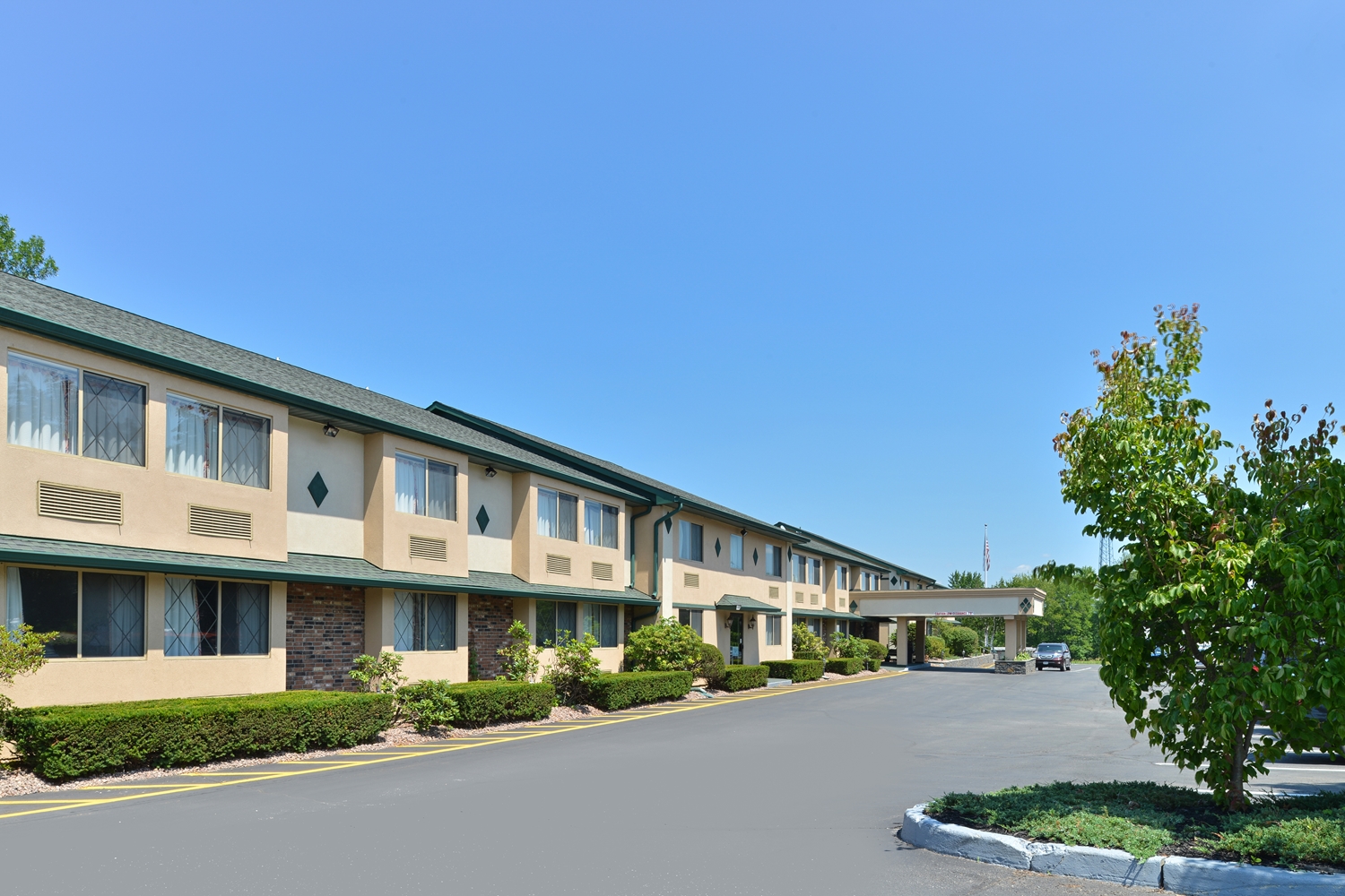 Americas Best Value Inn New Paltz 4/36