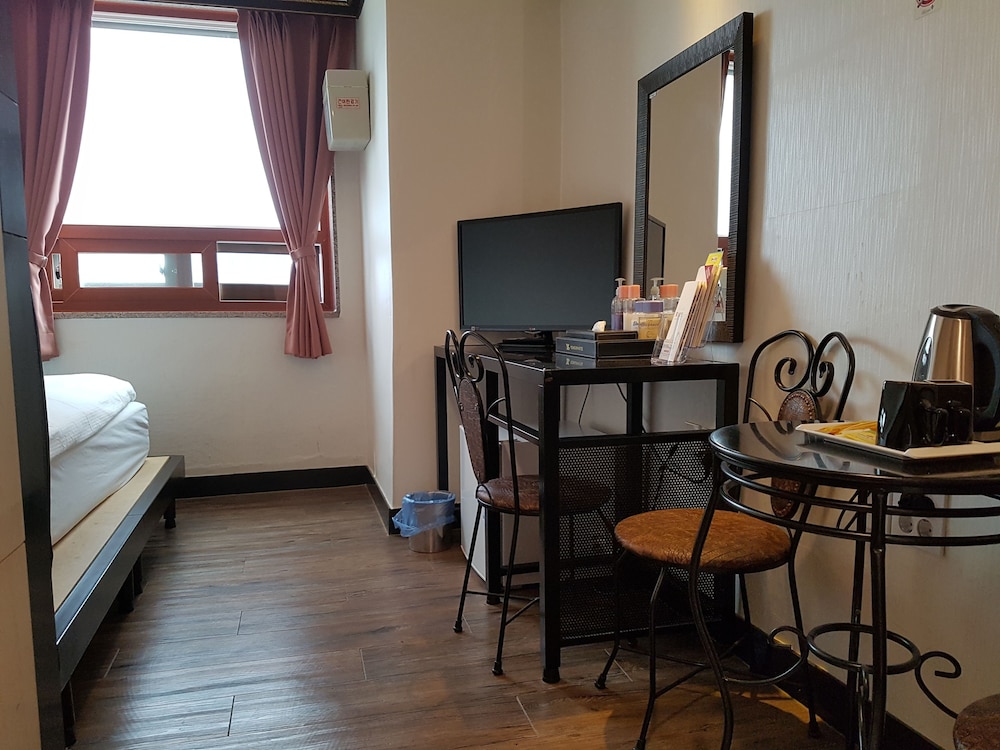 Yeongbin Hotel Youngbin Hotel 19/33