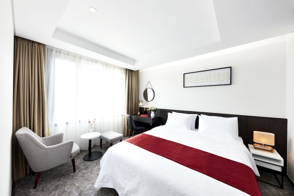 Ramada by Wyndham Yongin 13/28