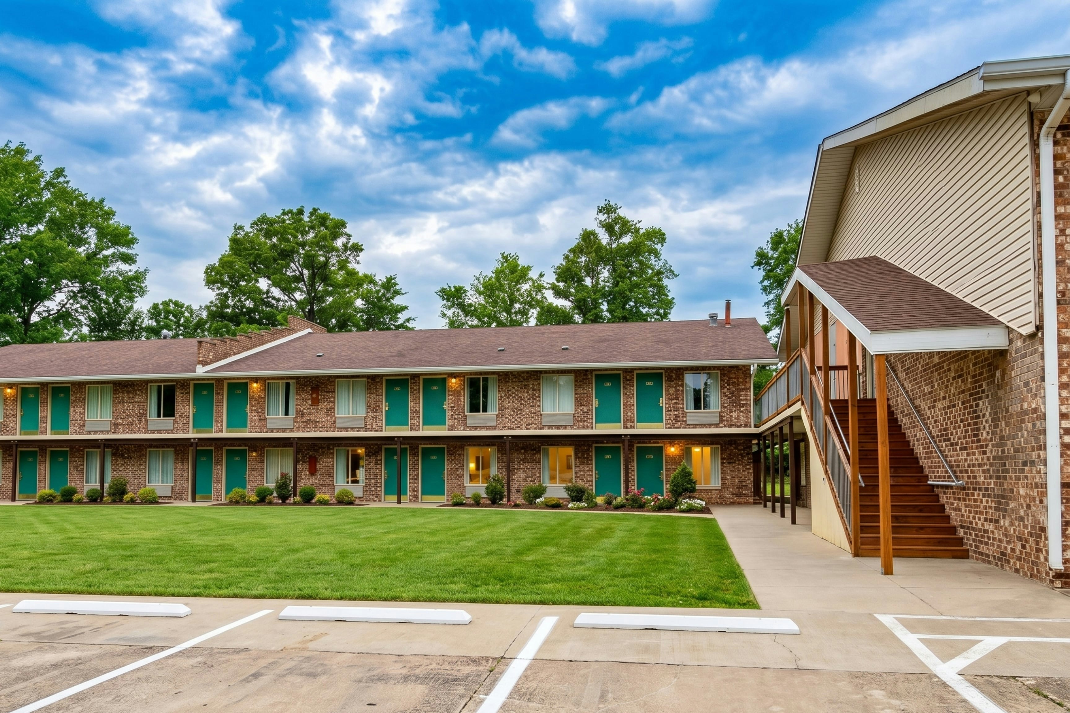 University Inn of Carbondale by Hotel O in CARBONDALE - IL