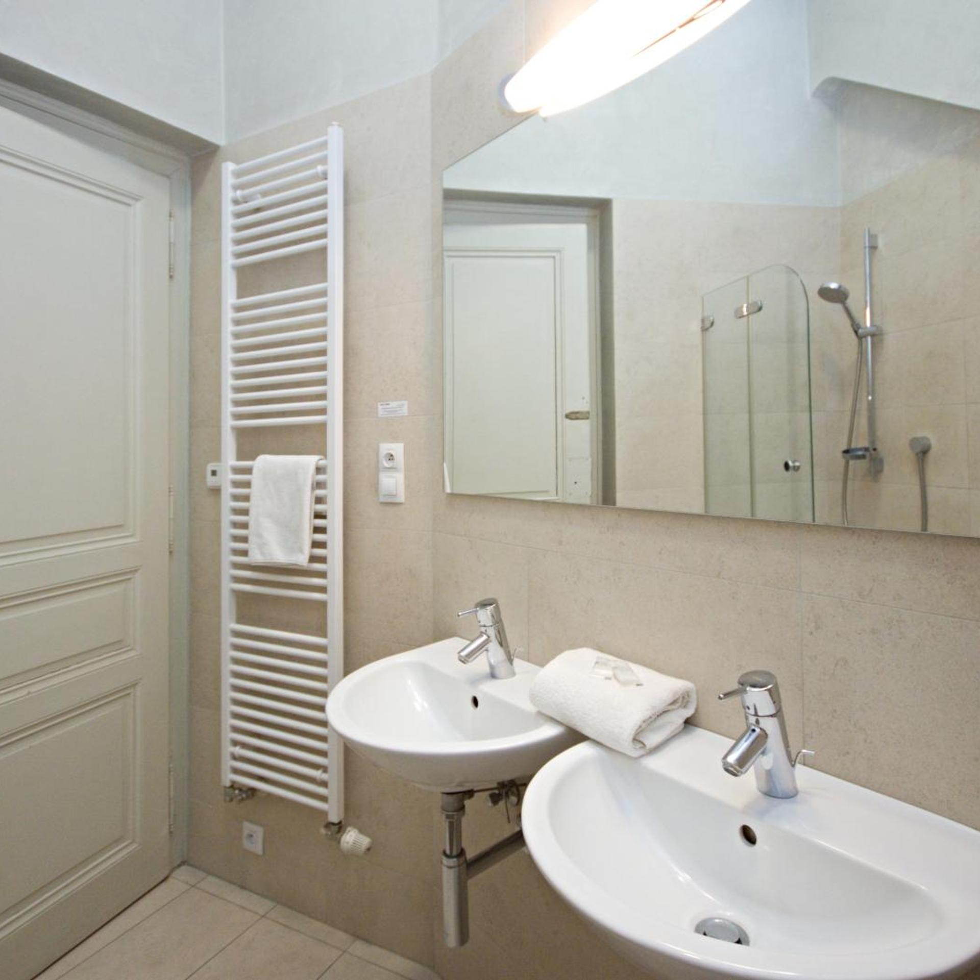 Riverview Palace Apartments 54/54