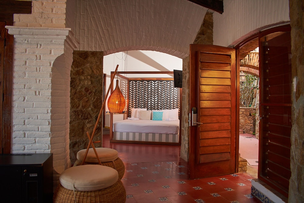 Hotel Boutique Casa Lisa (ex. by Villa Vera) 13/84
