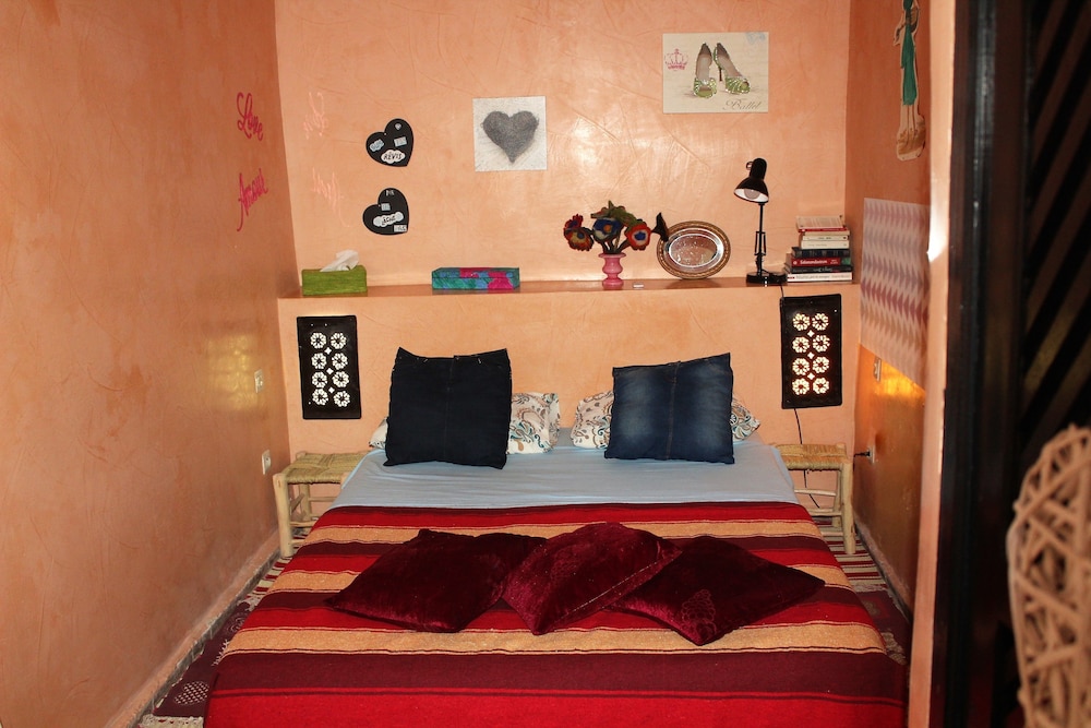 Riad Al Amine 14/30