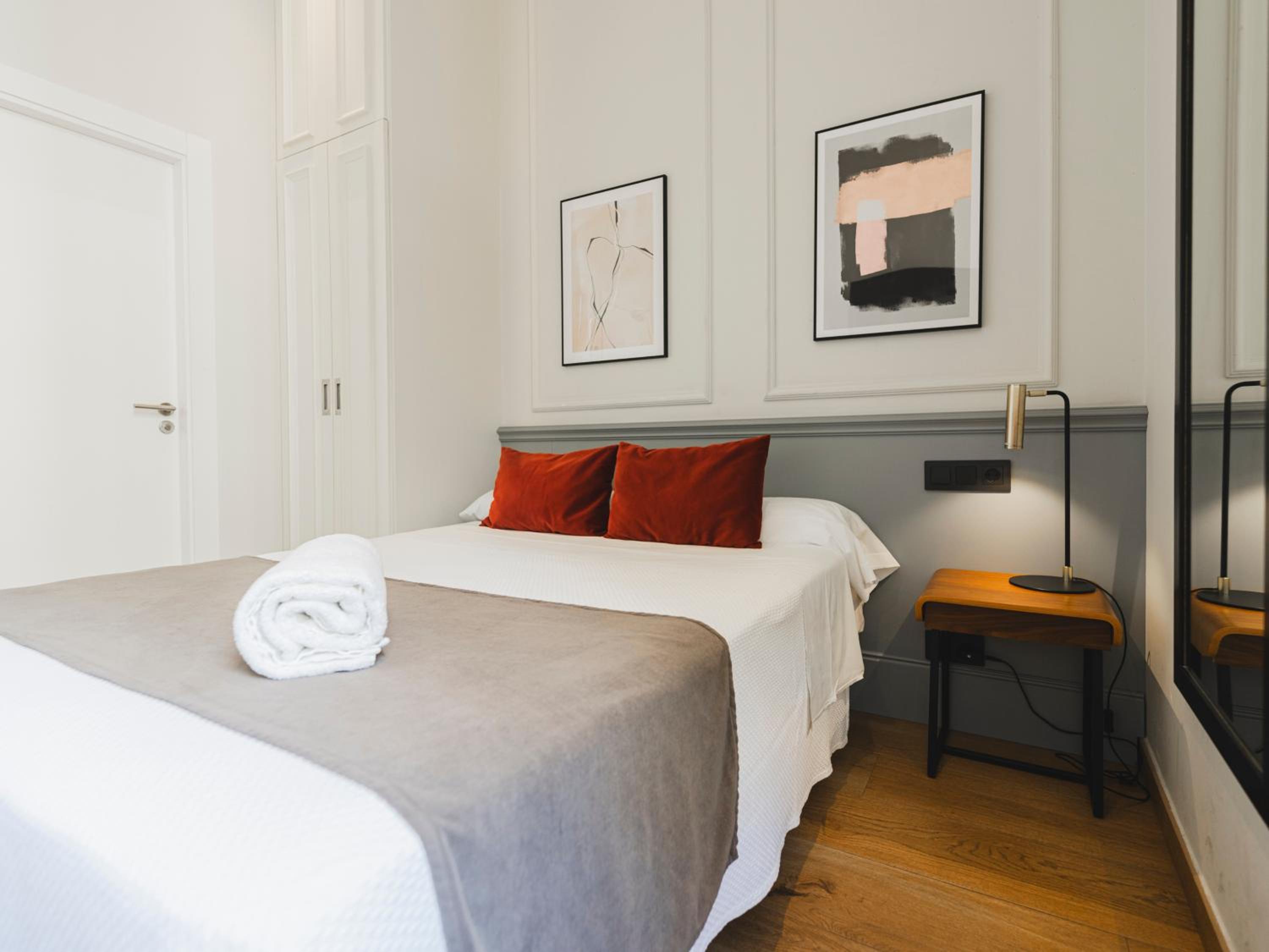 Room, Single
