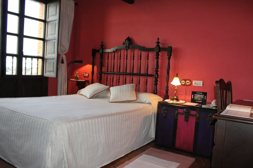 Playa de Las Llanas Hotel 12/50