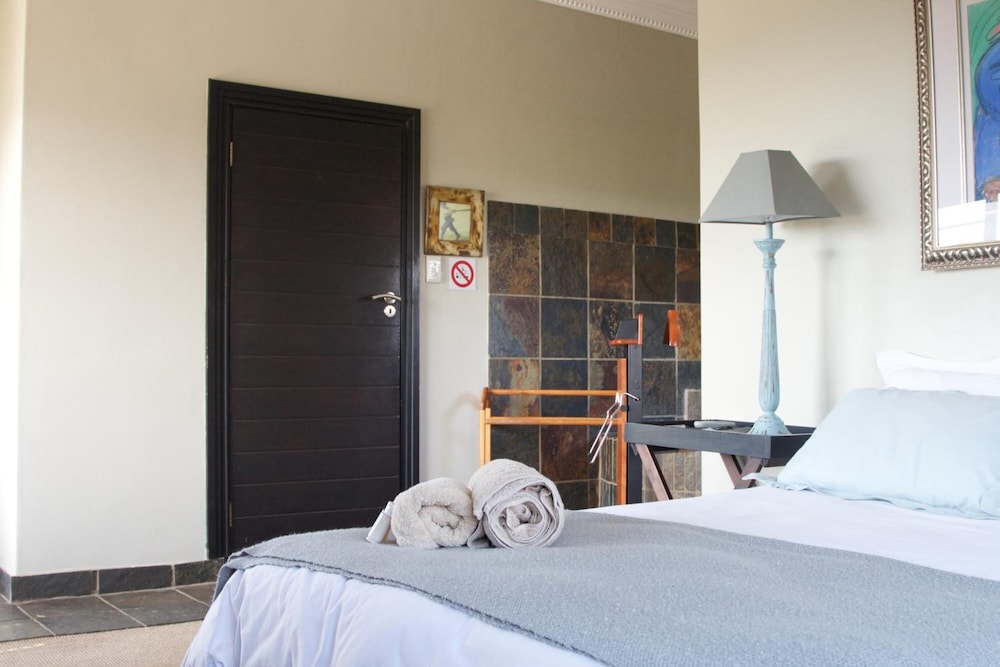 House Haven Guesthouse 8/50