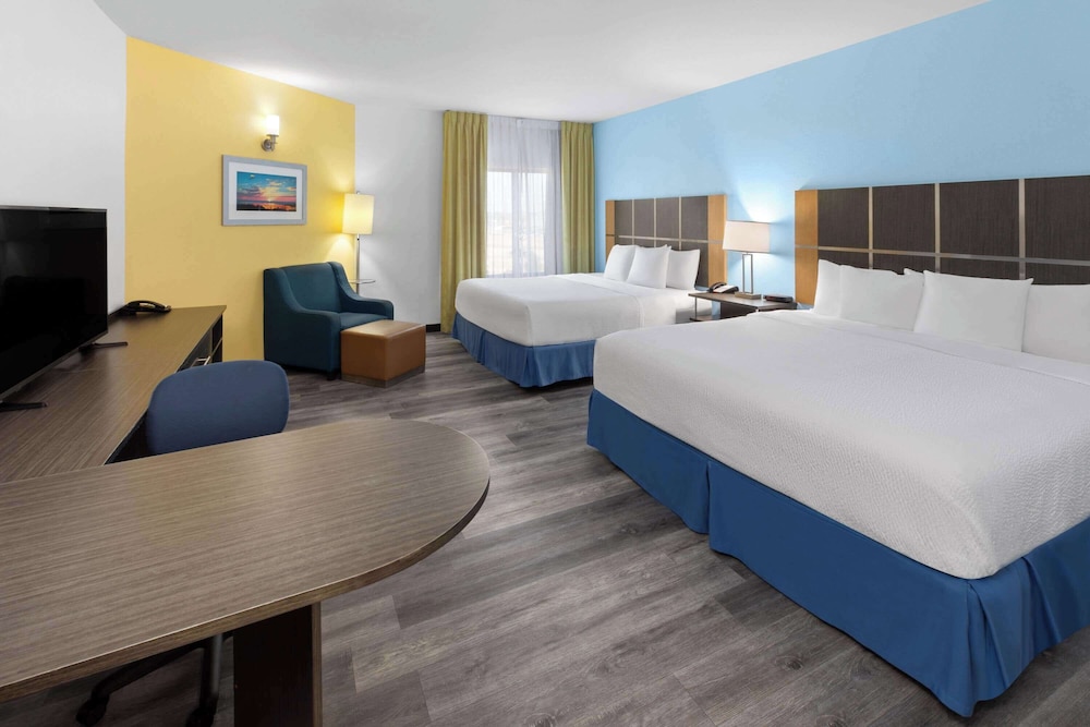 Room, 2 King Beds, Accessible