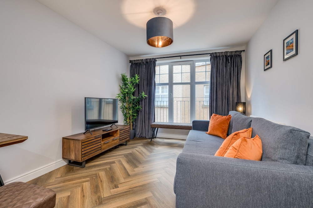 Alfred St Apartment 36/50