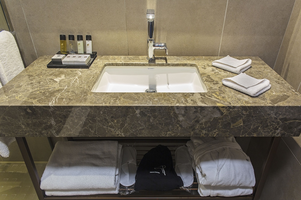 Naz City Hotel Taksim 68/69