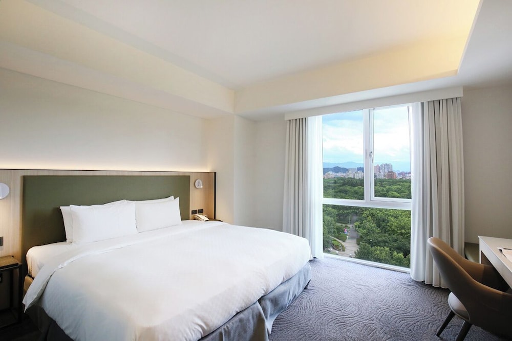 Dandy Hotel Daan Park Branch 34/66