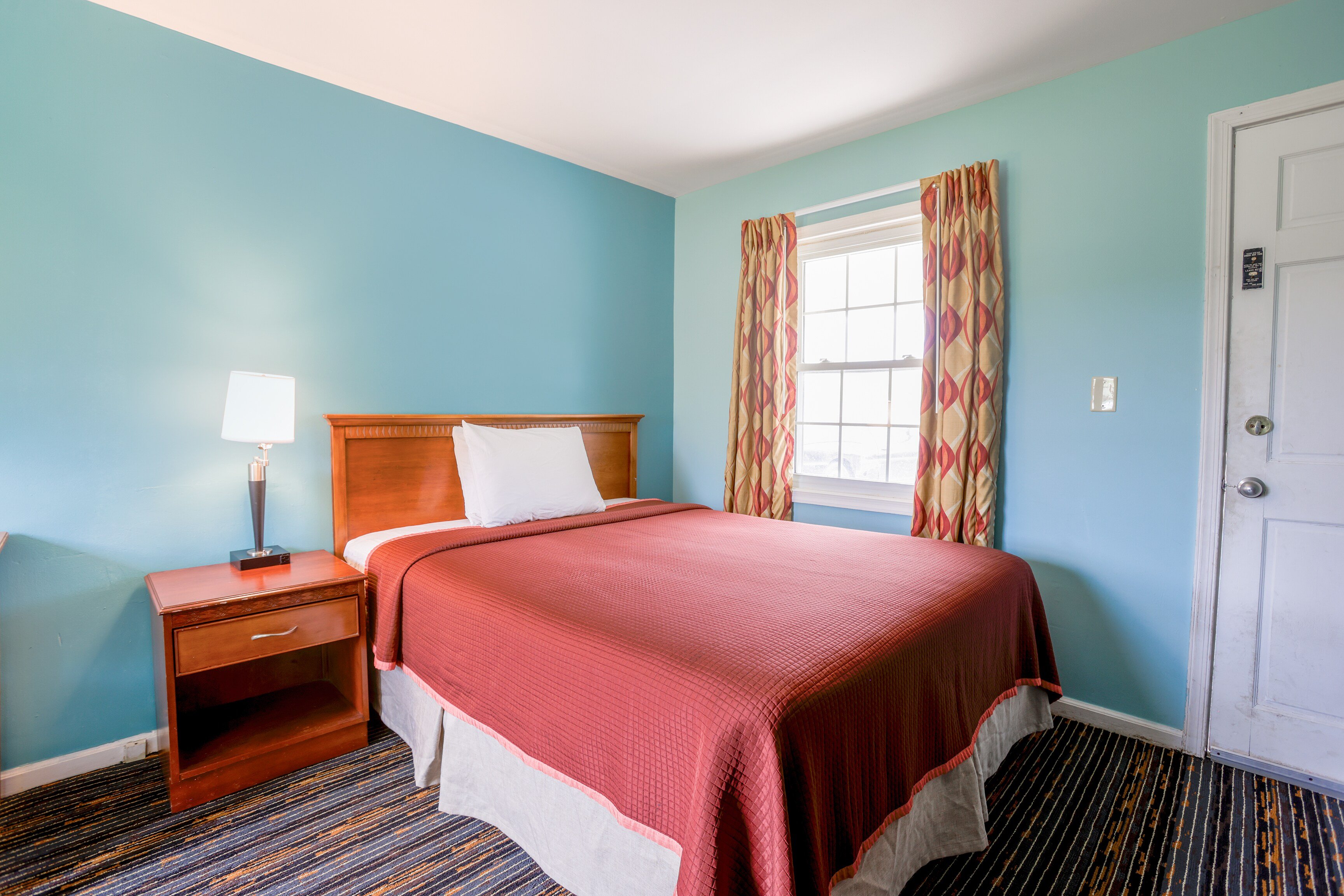 Relax Inn By OYO Natural Bridge I-81 17/54