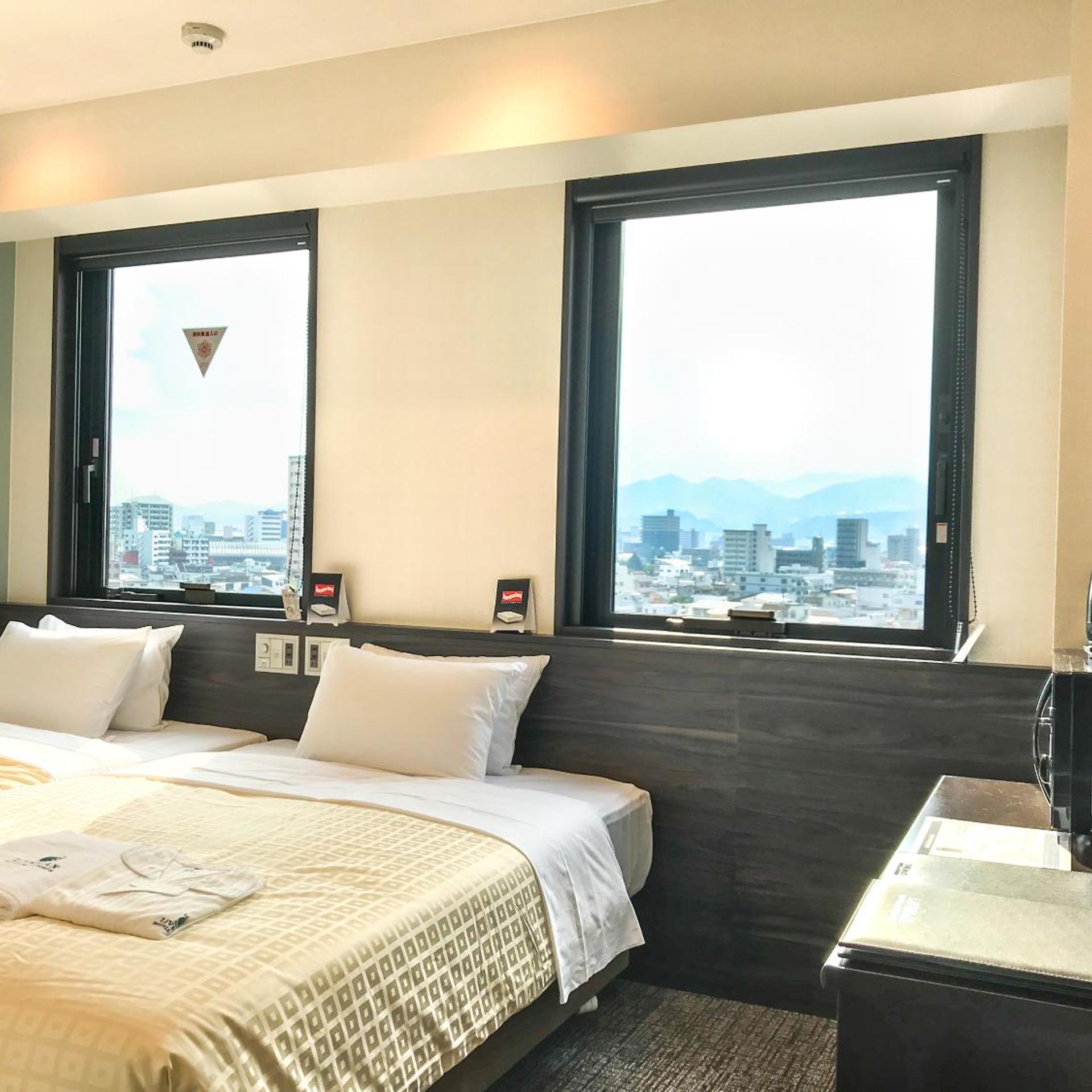 Hotel Livemax Hiroshima Funairimachi Riverside 7/19