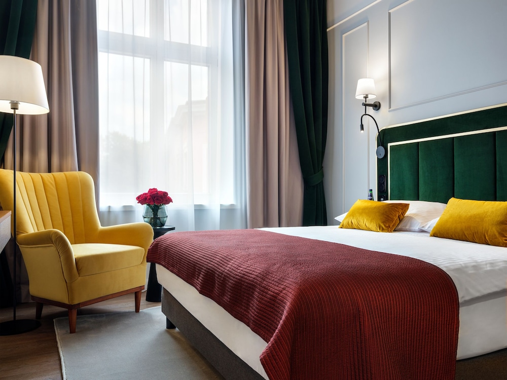 غرفة قياسية بسرير مزدوج، Hotel Golden Queen 8/10