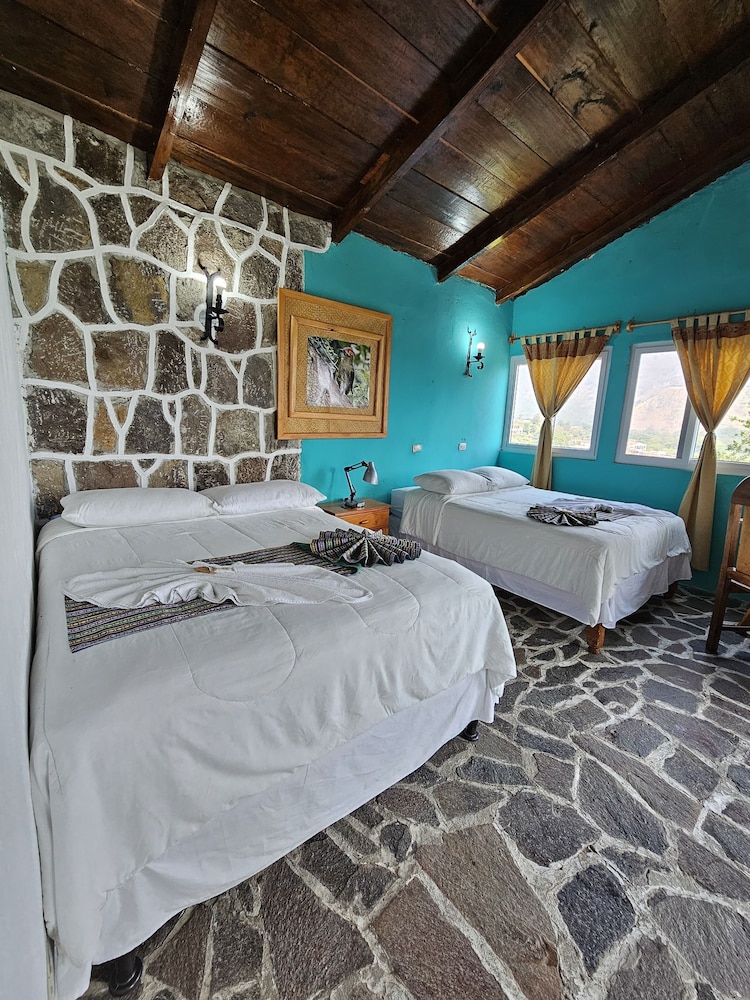ECO HOTEL UXLABIL ATITLAN 16/49