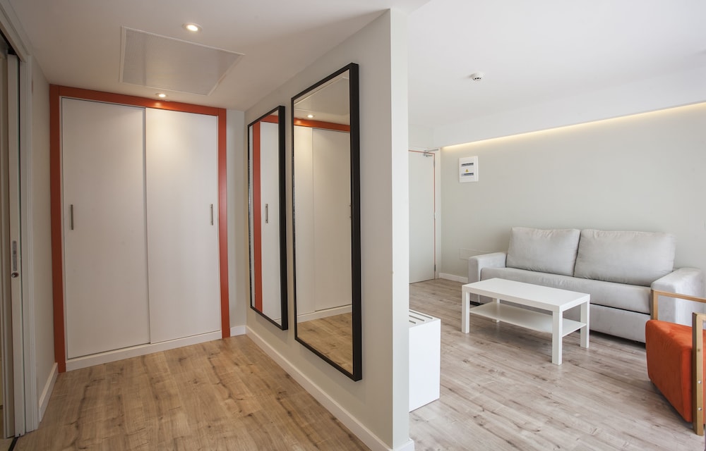 Vanilla Garden Hotel - Adults Only 55/74