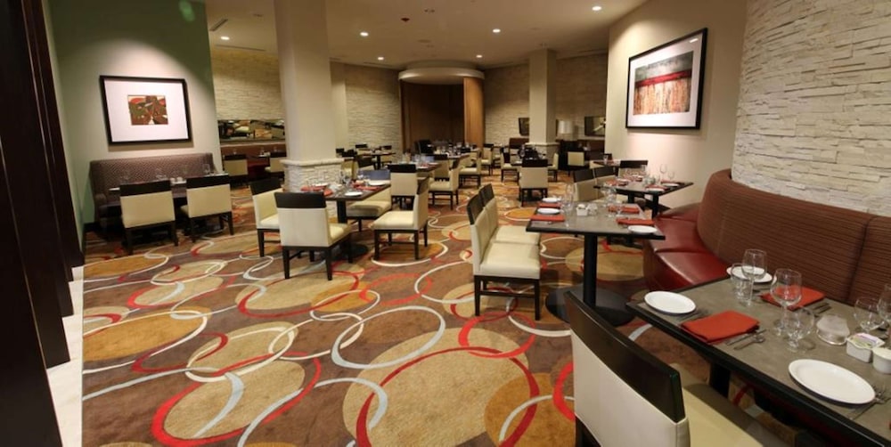 Embassy Suites by Hilton Ontario Airport 45/55