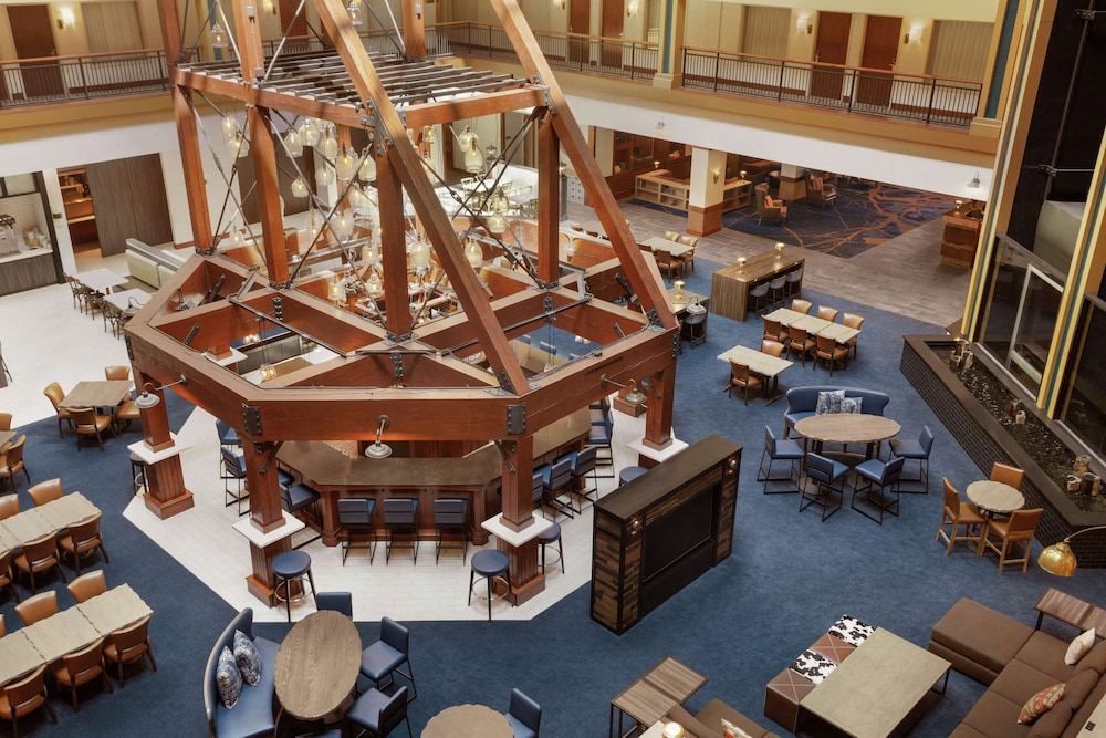 Embassy Suites By Hilton Denver International Airport 51/62