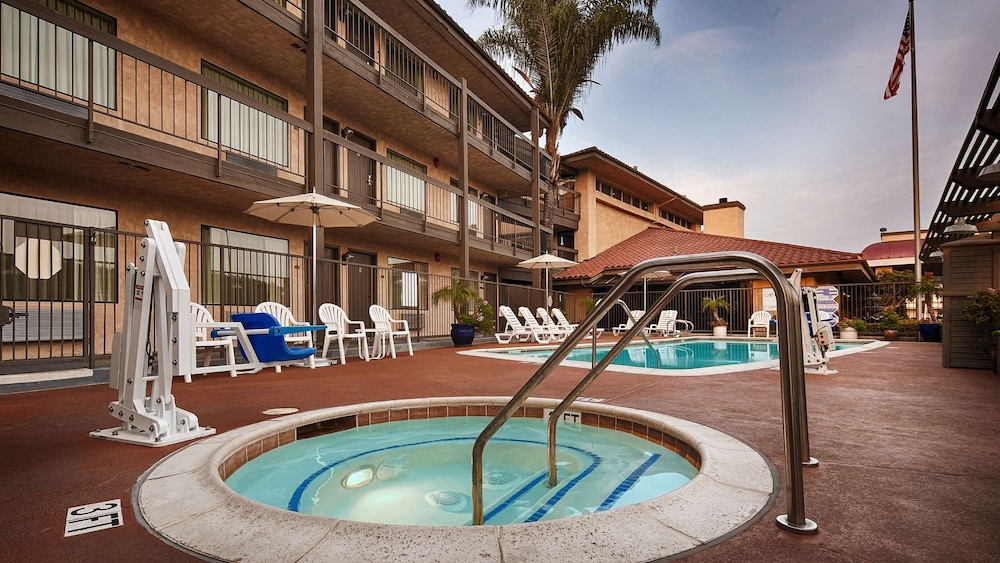 Best Western Plus Executive Inn 1/47